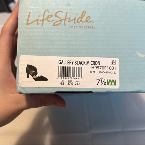 NEW Life Stride Gallery Womens Comfort Insole Almond Toe Pumps Black Size 7.5W - Picture 7 of 8